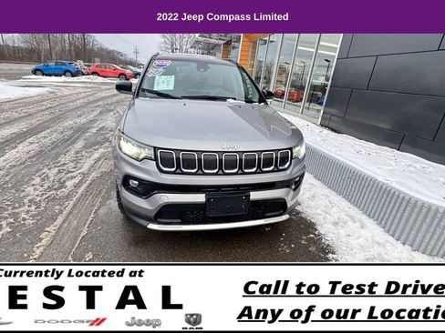 Used 2022 Jeep Compass Limited image 4