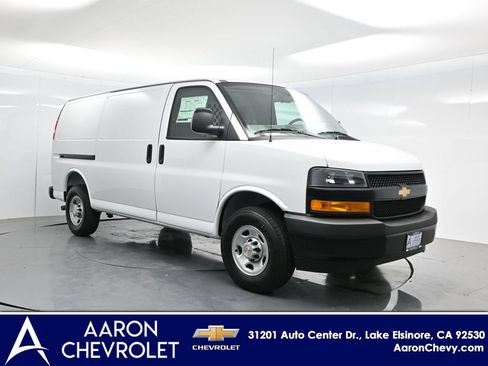 New 2026 Chevrolet Express 2500 w/ Driver Convenience Package RWD image 34