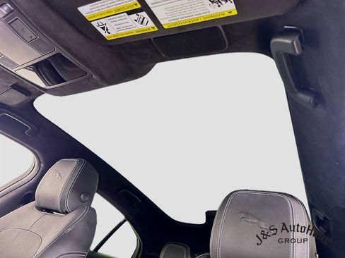 Used 2024 Jaguar I-PACE R-Dynamic HSE image 16