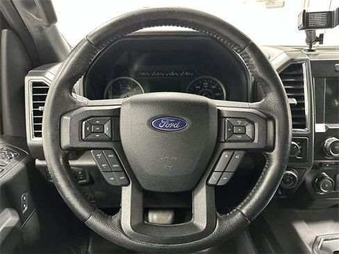 Used 2016 Ford F150 XLT w/ Equipment Group 302A Luxury image 17