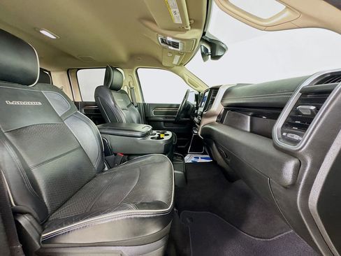 Used 2021 RAM 2500 Laramie image 34