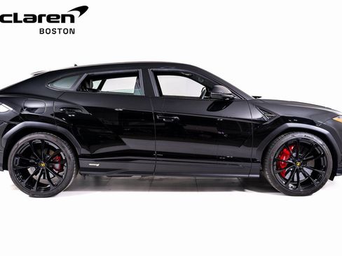 Used 2024 Lamborghini Urus S image 6
