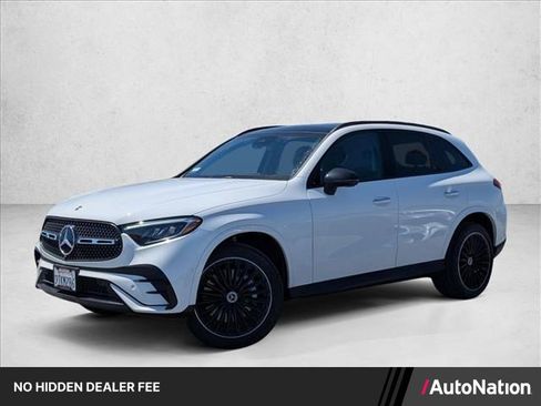 Used 2025 Mercedes-Benz GLC 300 image 1