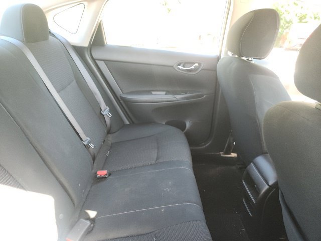 Used 2019 Nissan Sentra S FWD image 4