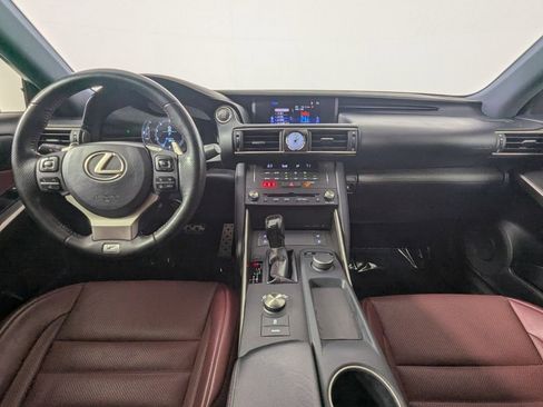 Used 2019 Lexus IS 300 F Sport w/ F Sport Package RWD image 16