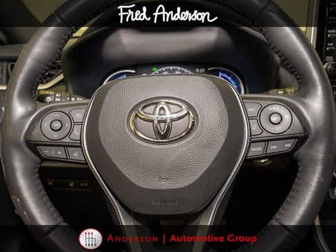 Used 2020 Toyota RAV4 XSE w/ XSE Grade Weather Package AWD/4WD image 20