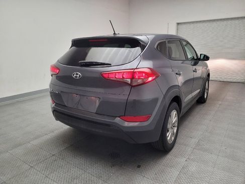 Used 2017 Hyundai Tucson SE image 7