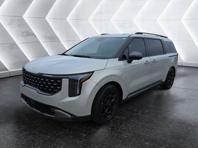 Used 2025 Kia Carnival SX Prestige