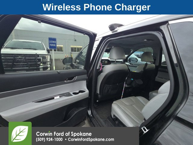 Used 2020 Hyundai Palisade SEL w/ Premium Package AWD/4WD image 13