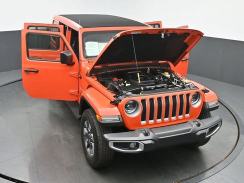 Used 2023 Jeep Wrangler Sahara w/ LED Lighting Group image 60