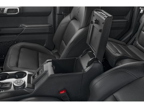 New 2026 Ford Bronco Badlands w/ Sasquatch Package AWD/4WD image 14
