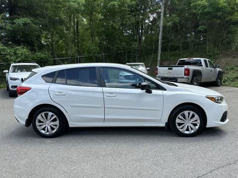 Certified 2022 Subaru Impreza 2.0i AWD/4WD image 3