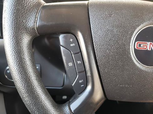 Used 2014 GMC Savana 2500 RWD image 16