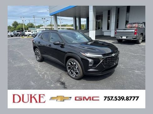 New 2026 Chevrolet Trax RS w/ Driver Confidence Package FWD image 1