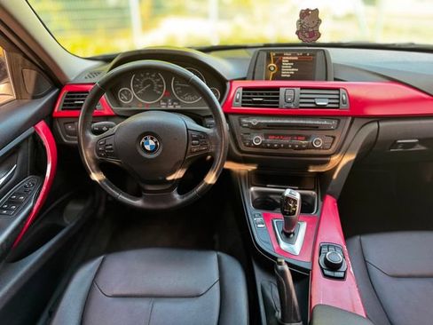 Used 2014 BMW 320i Sedan RWD image 30
