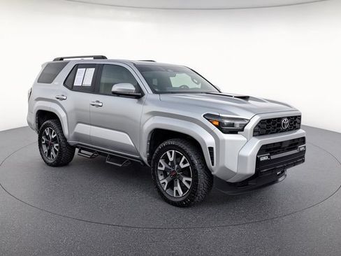 Used 2025 Toyota 4Runner TRD Sport Premium AWD/4WD image 8