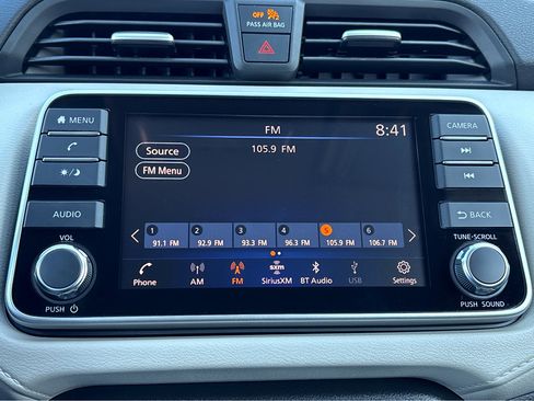 Certified 2022 Nissan Versa SV image 6