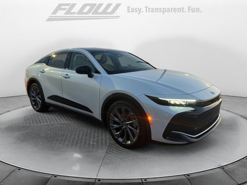 Certified 2026 Toyota Crown Limited w/ Advanced Technology Package image 1