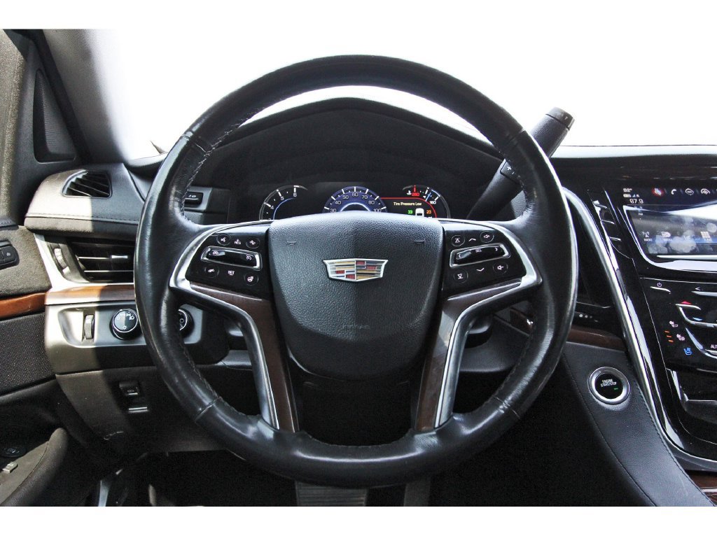 Used 2020 Cadillac Escalade Premium Luxury w/ LPO, Radiant Package AWD/4WD image 14