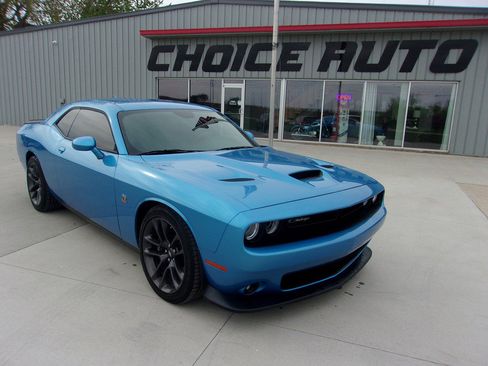 Used 2023 Dodge Challenger R/T Scat Pack w/ Plus Package image 1