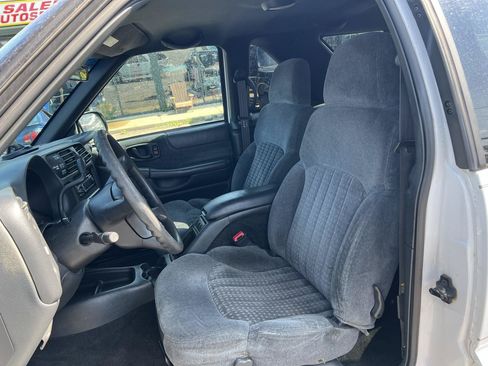 Used 2000 Chevrolet Blazer LS AWD/4WD image 7