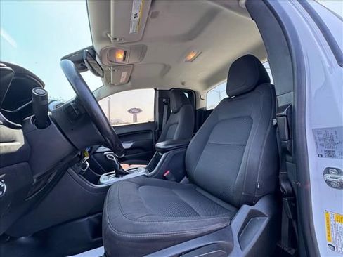 Used 2022 Chevrolet Colorado LT w/ Fleet Safety Package image 14