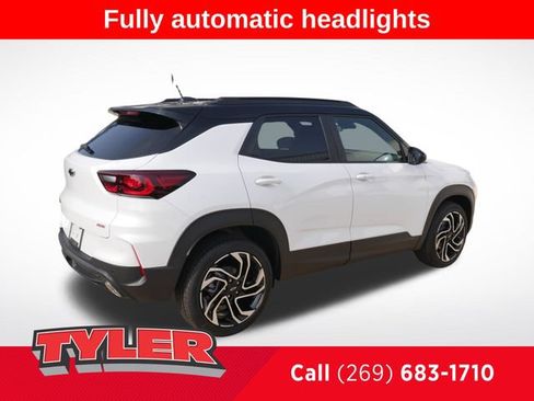 New 2026 Chevrolet TrailBlazer RS w/ Convenience Package AWD/4WD image 8