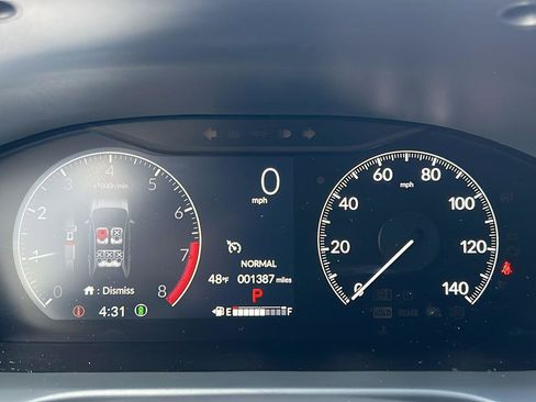 Certified 2025 Honda HR-V LX image 28