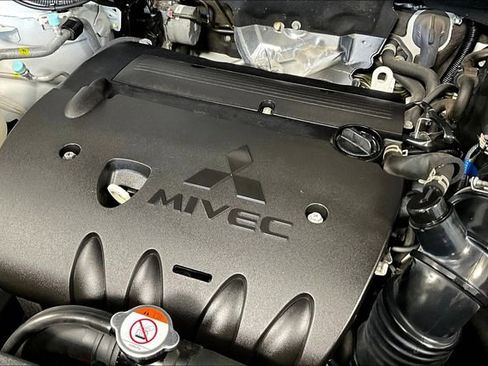 Used 2019 Mitsubishi Outlander Sport SE image 31