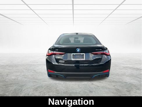 Used 2024 BMW i4 eDrive40 RWD image 6