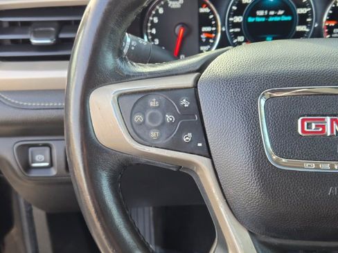 Used 2017 GMC Acadia Denali w/ Technology Package image 30