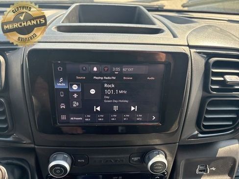 Used 2025 RAM ProMaster 2500 w/ Convenience Group image 12