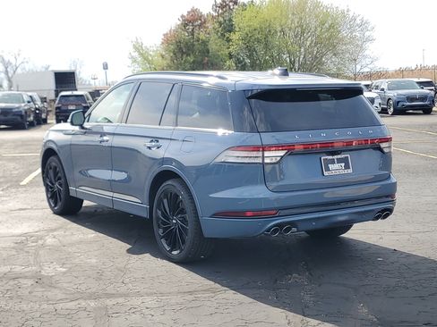 New 2026 Lincoln Aviator Reserve AWD/4WD image 3
