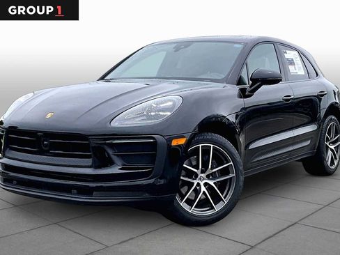 Used 2024 Porsche Macan AWD/4WD image 1