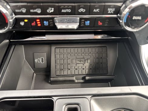 New 2025 Ford F150 Raptor image 16