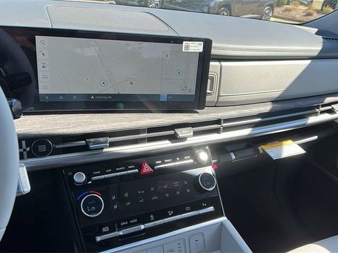 New 2025 Hyundai Santa Fe Limited FWD image 23