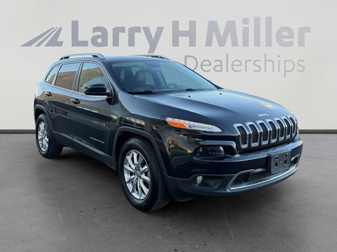 Used 2015 Jeep Cherokee Limited w/ Luxury Group image 7