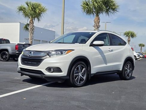 Used 2022 Honda HR-V EX image 2