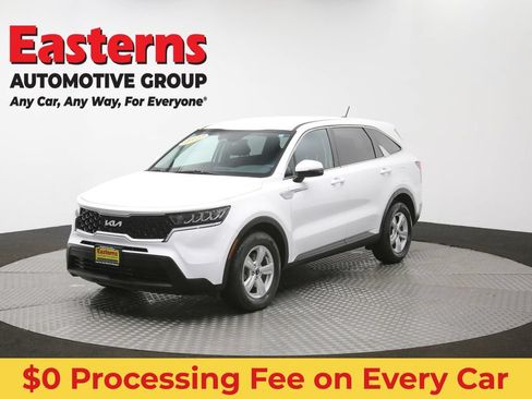 Used 2023 Kia Sorento LX FWD image 51