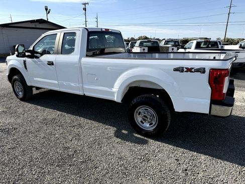 Used 2019 Ford F250 XL w/ XL Value Package AWD/4WD image 9