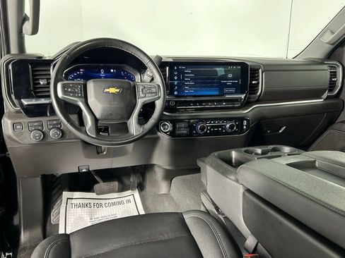 Used 2024 Chevrolet Silverado 1500 LT w/ Leather Package AWD/4WD image 16