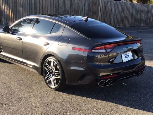Used 2022 Kia Stinger GT1 w/ Red Interior Color Package image 7