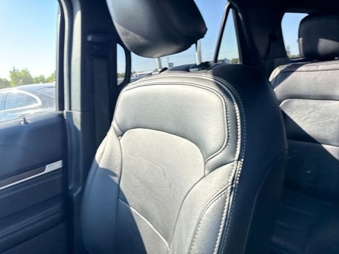 Used 2019 Ford Explorer Limited w/ Class III Trailer Tow Package AWD/4WD image 22