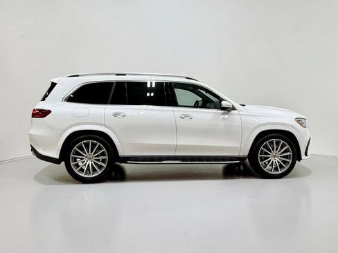 Used 2025 Mercedes-Benz GLS 580 4MATIC image 12