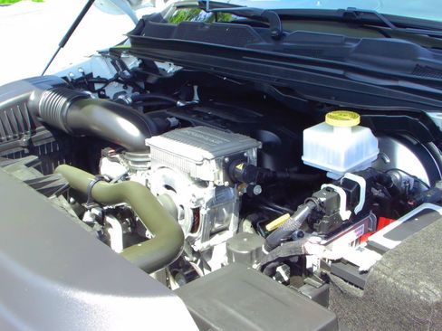 Used 2024 RAM 1500 Big Horn AWD/4WD image 8