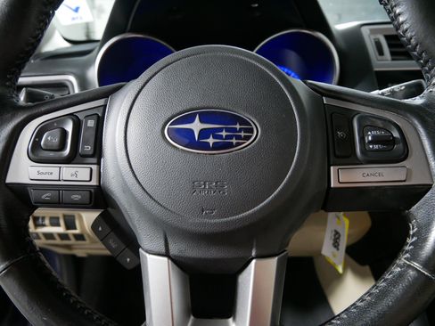 Used 2016 Subaru Outback 2.5i Premium w/ Popular Package #2 AWD/4WD image 25