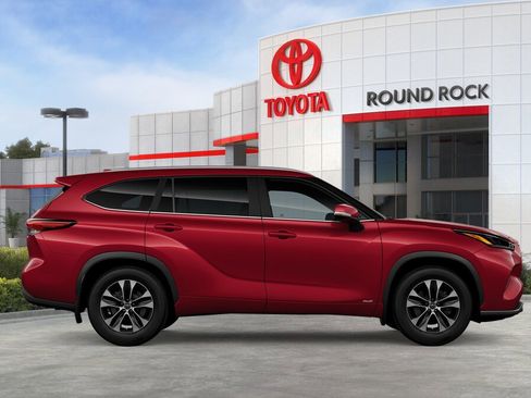 New 2026 Toyota Highlander XLE AWD/4WD image 12