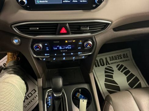 Used 2020 Hyundai Santa Fe Limited AWD/4WD image 36