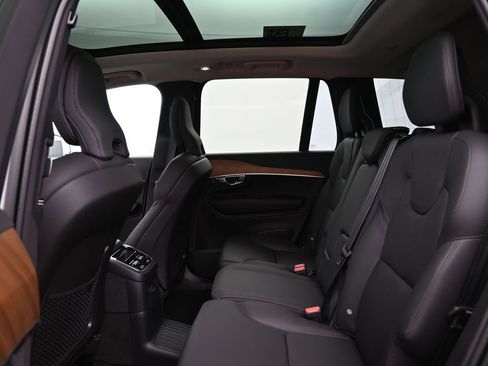 New 2025 Volvo XC90 T8 Core w/ Protection Package Premier image 25