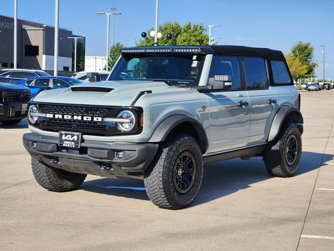Used 2022 Ford Bronco Wildtrak AWD/4WD image 2